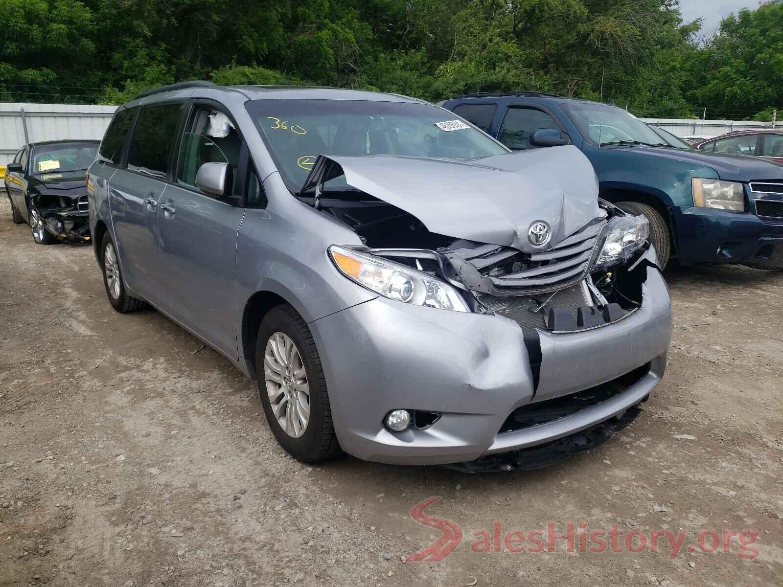 5TDYZ3DC2HS780770 2017 TOYOTA SIENNA