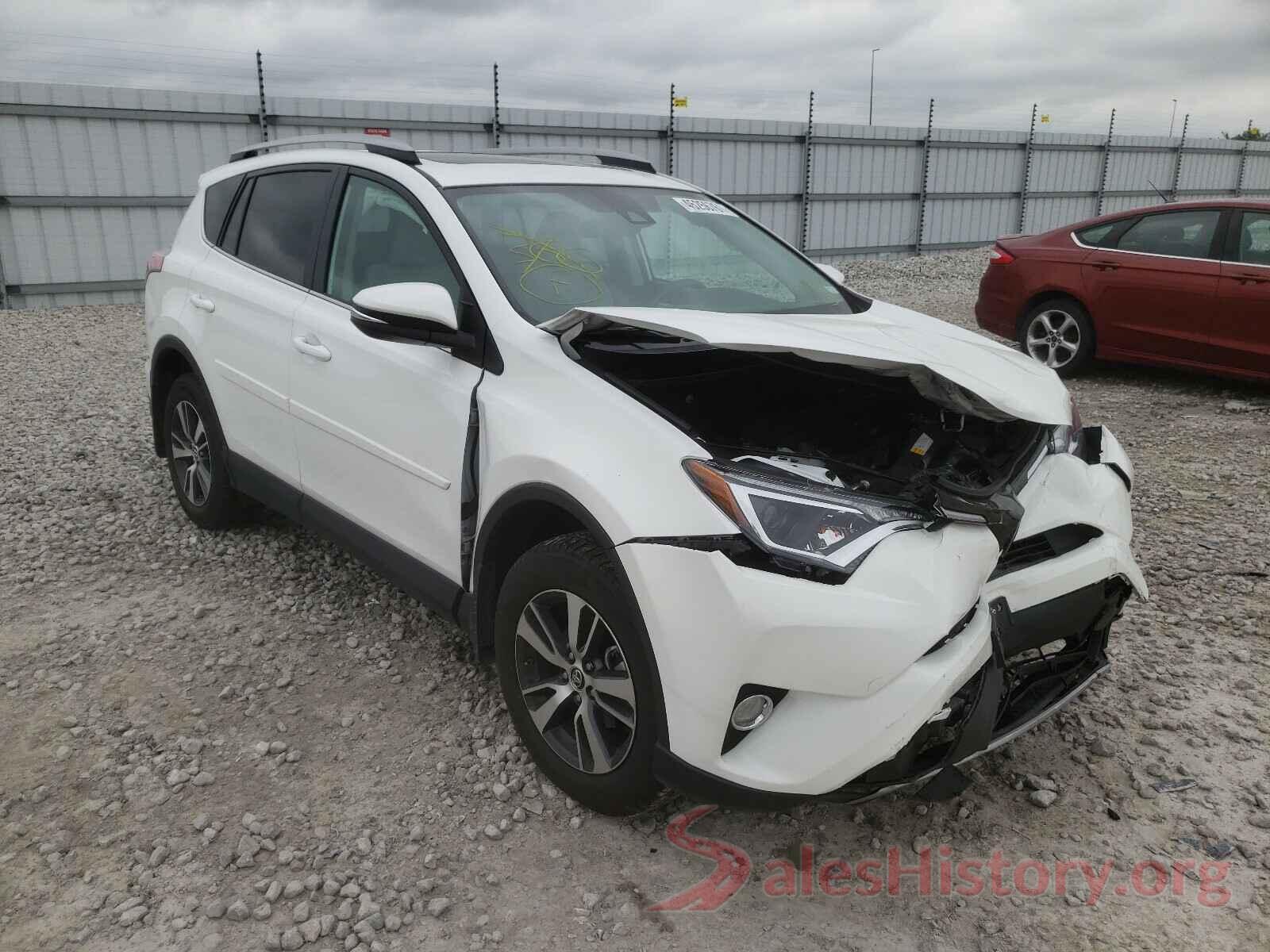 2T3RFREV4JW842996 2018 TOYOTA RAV4