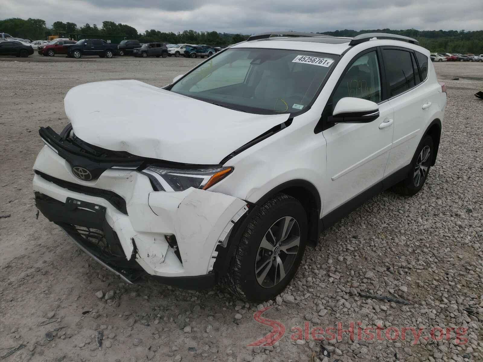 2T3RFREV4JW842996 2018 TOYOTA RAV4