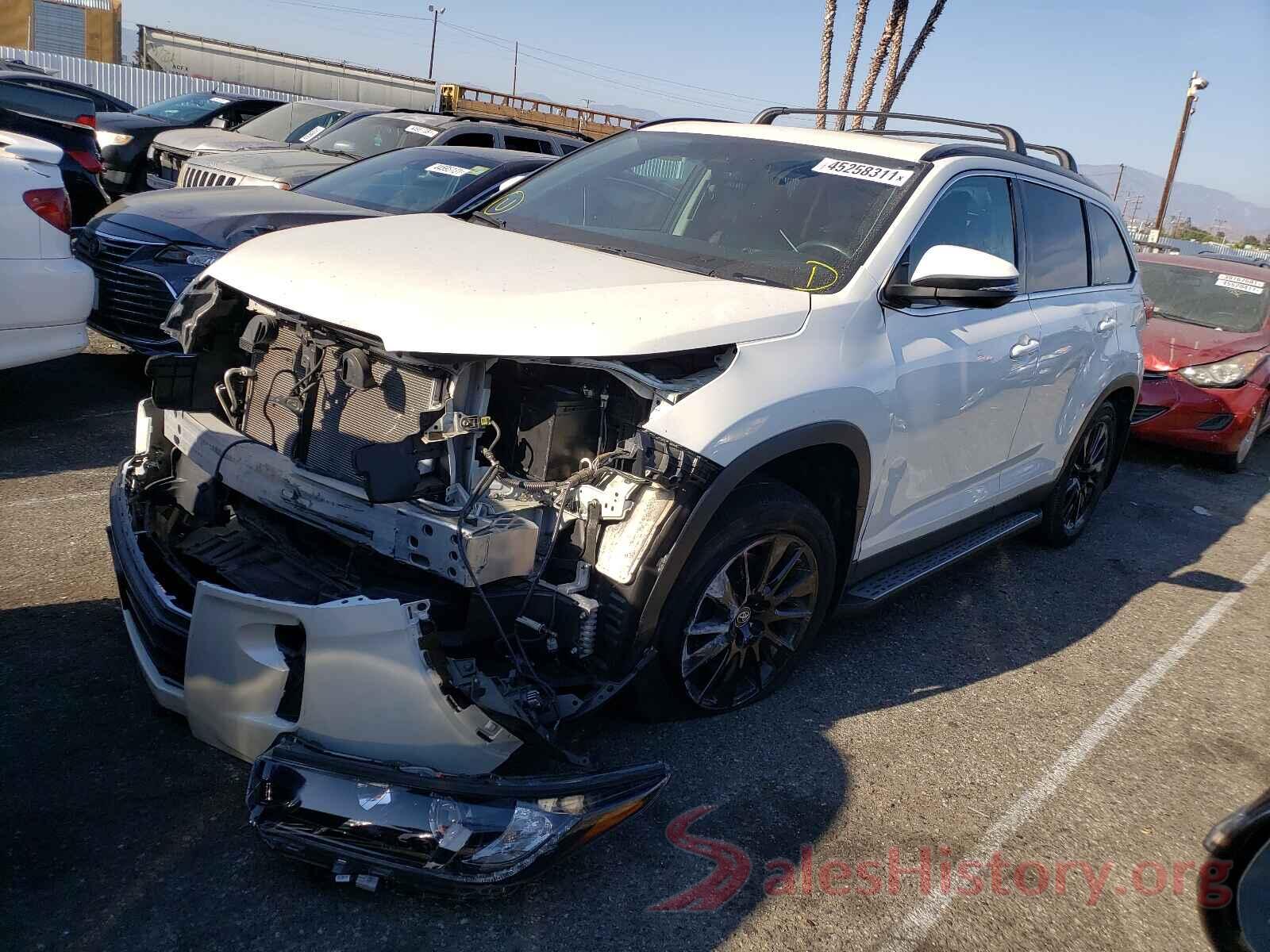 5TDKZRFH7KS302661 2019 TOYOTA HIGHLANDER