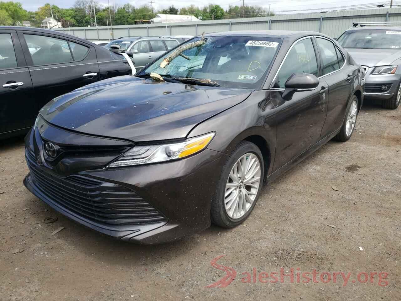 4T1B11HK4JU148403 2018 TOYOTA CAMRY