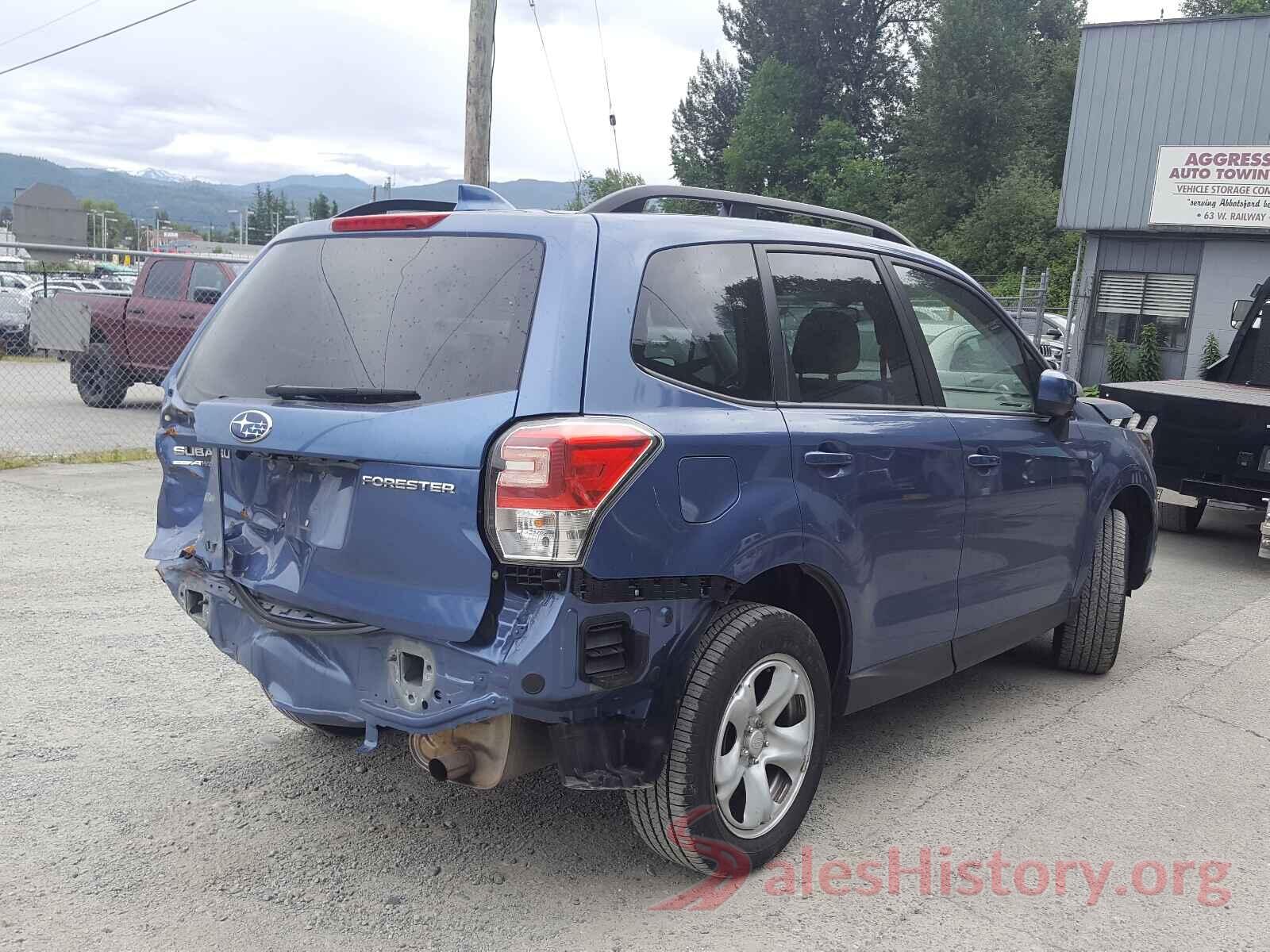 JF2SJEBC8JH537925 2018 SUBARU FORESTER