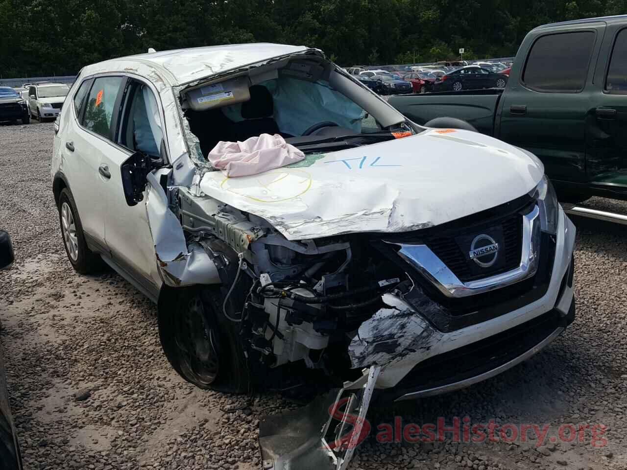 5N1AT2MT7HC895410 2017 NISSAN ROGUE