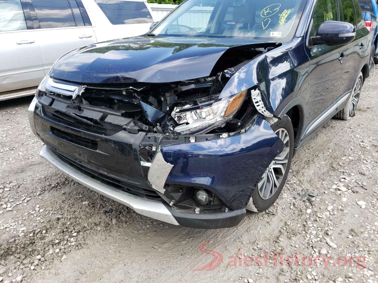 JA4AZ3A32HZ004640 2017 MITSUBISHI OUTLANDER