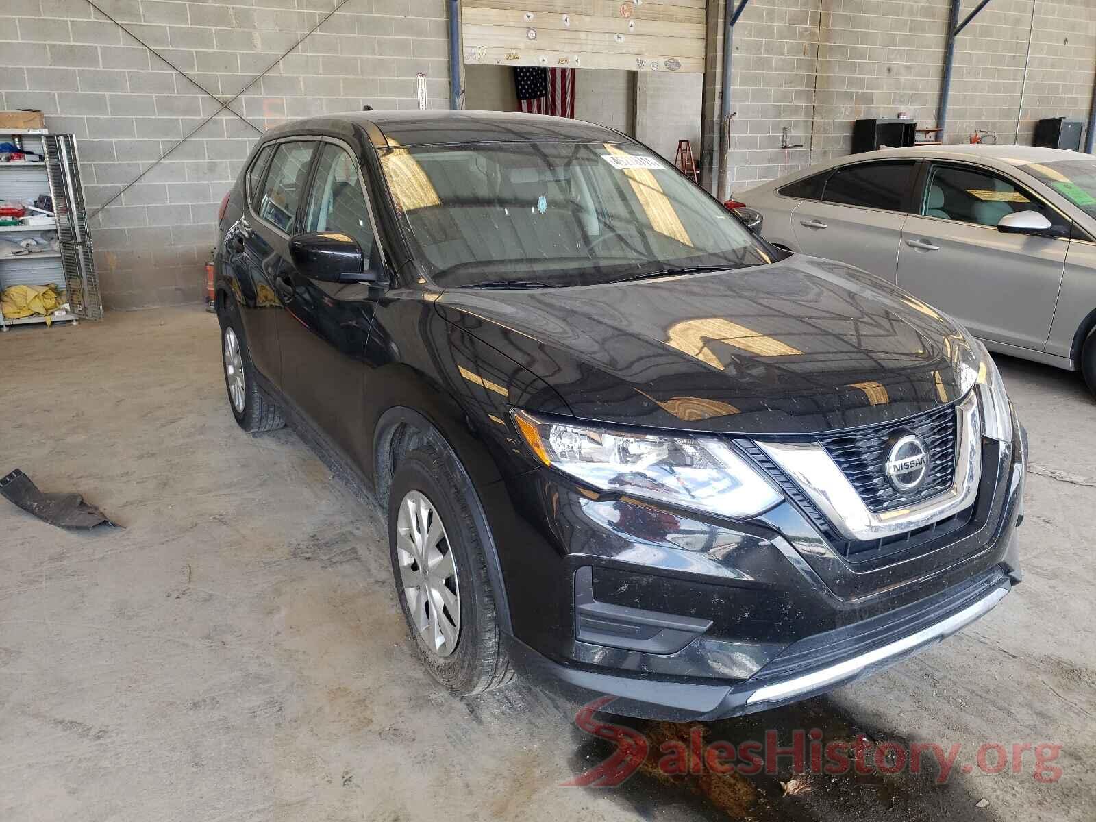 KNMAT2MT1JP606010 2018 NISSAN ROGUE