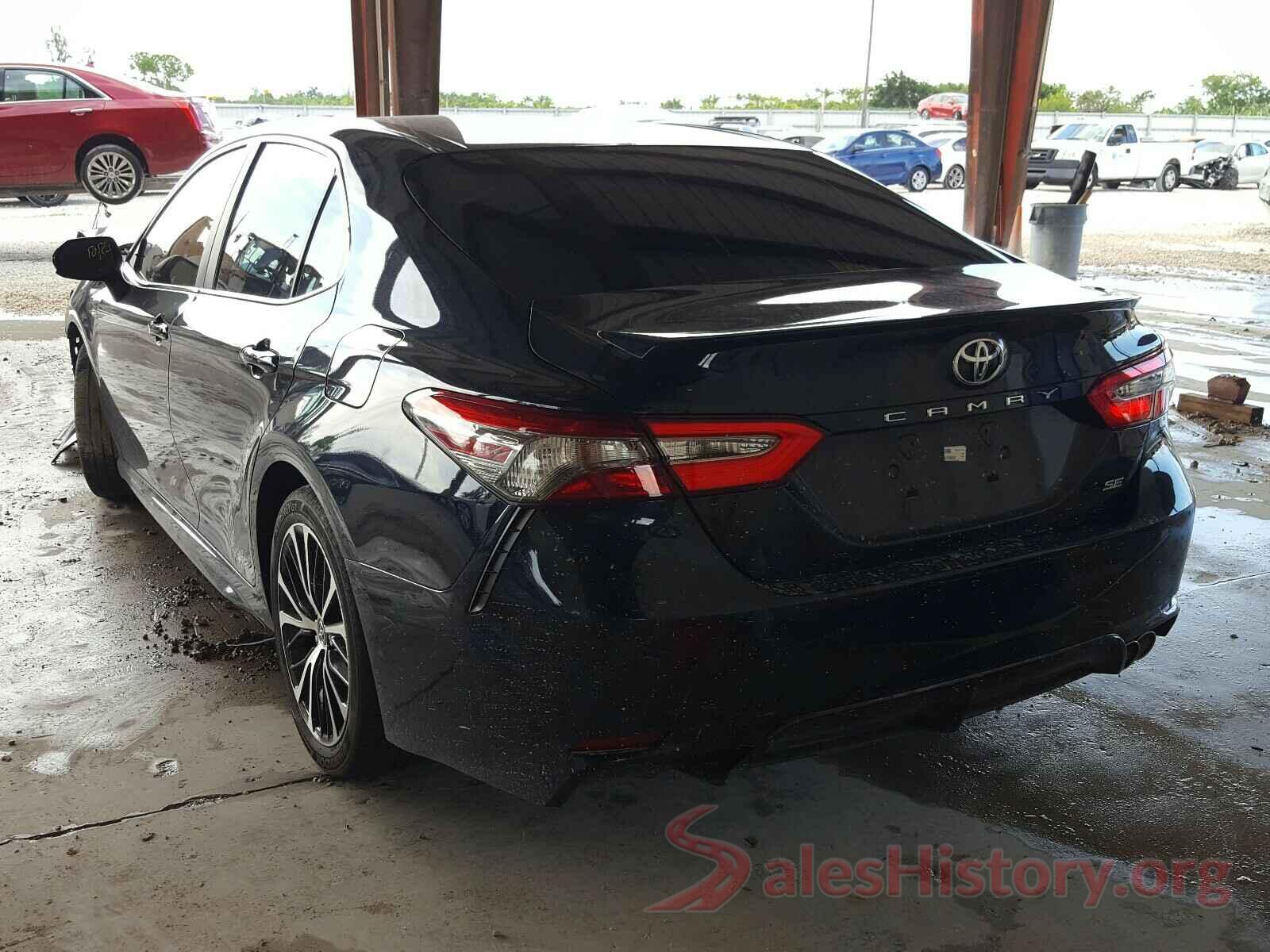 4T1B11HK4JU649355 2018 TOYOTA CAMRY