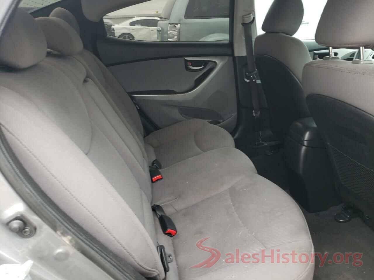 5NPDH4AE2EH485098 2017 HYUNDAI ELANTRA