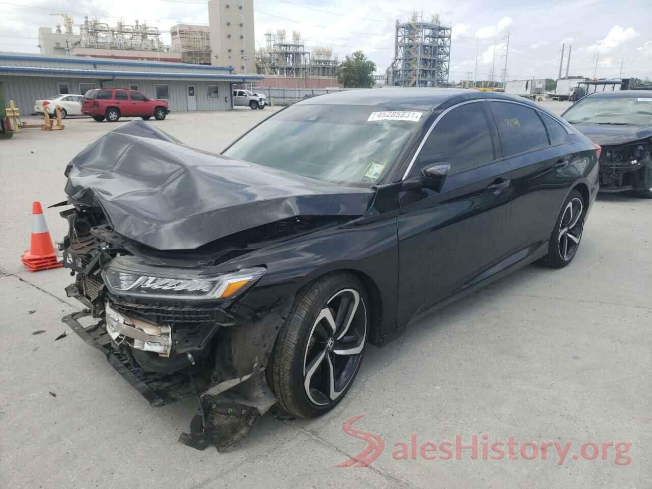 1HGCV1F33JA227363 2018 HONDA ACCORD