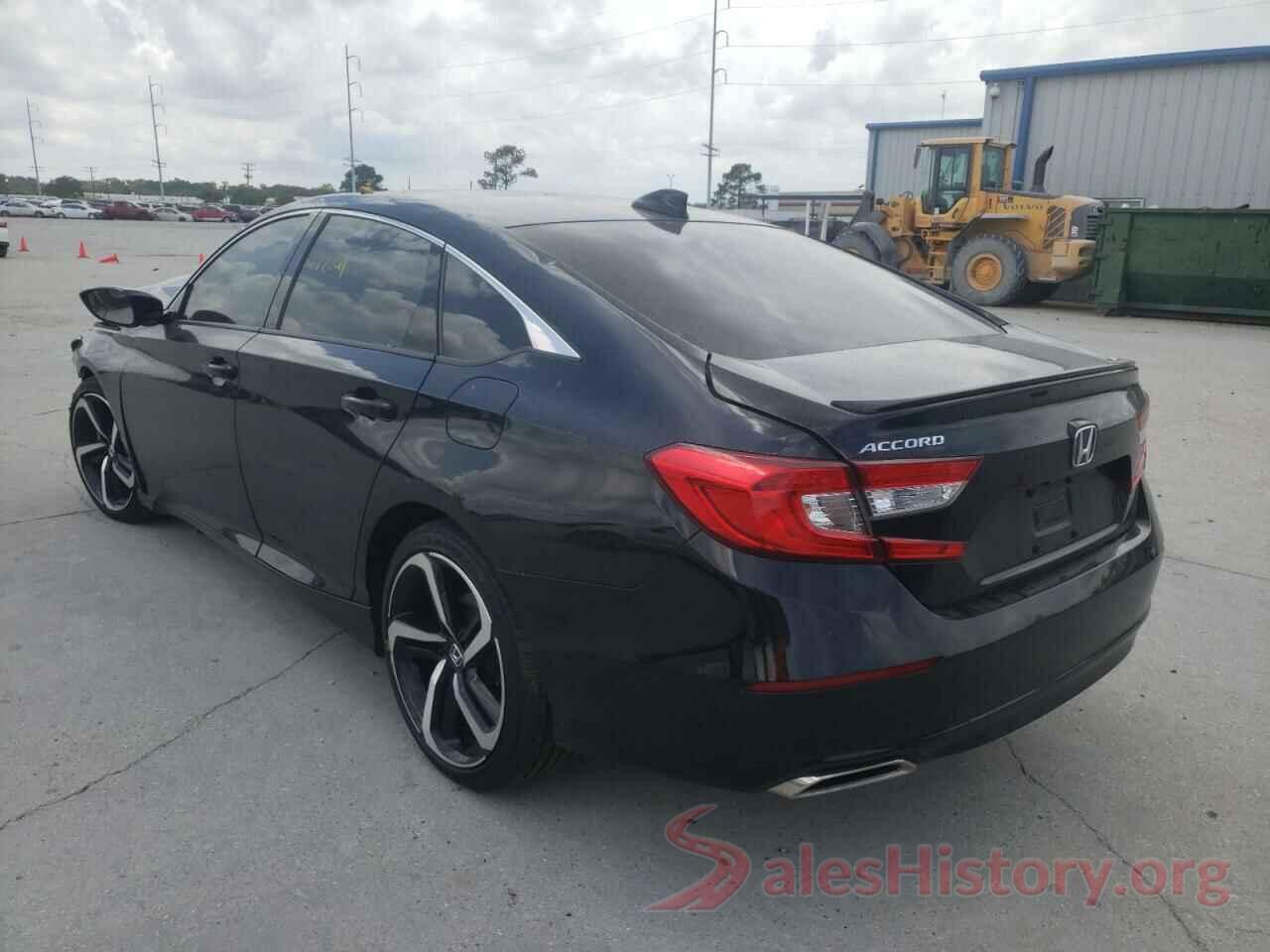 1HGCV1F33JA227363 2018 HONDA ACCORD