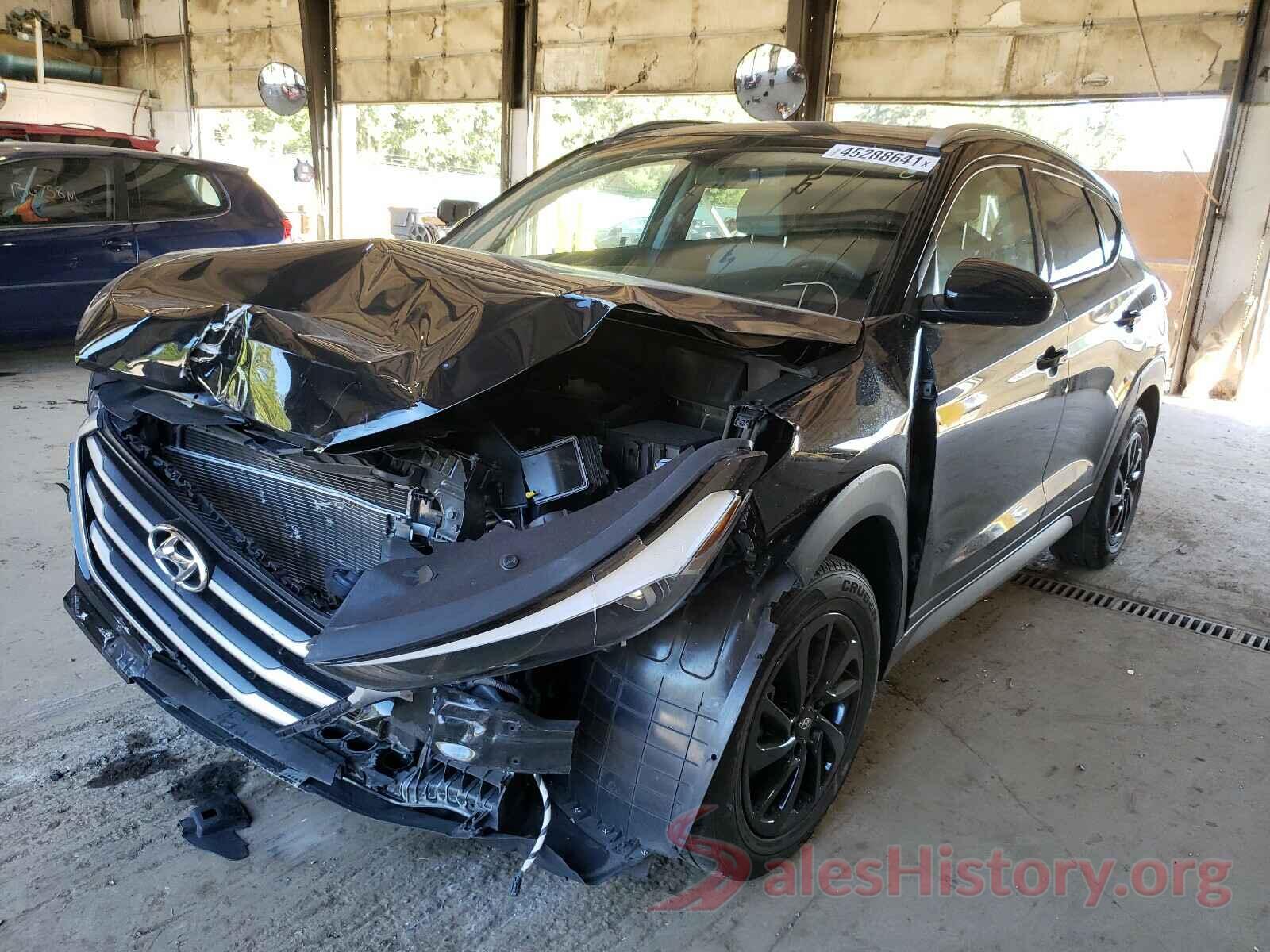 KM8J3CA45JU749977 2018 HYUNDAI TUCSON