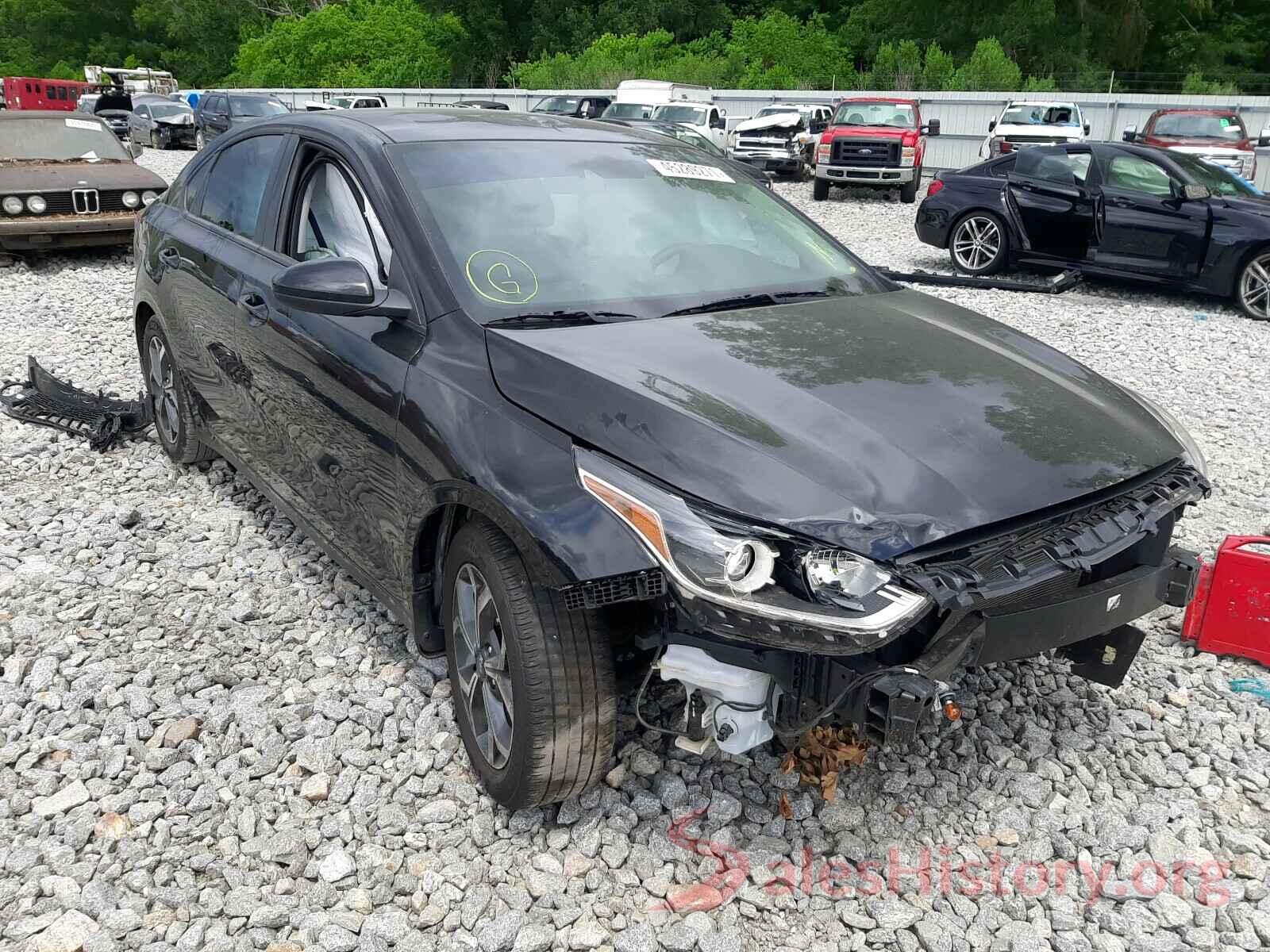 3KPF24AD9ME273559 2021 KIA FORTE