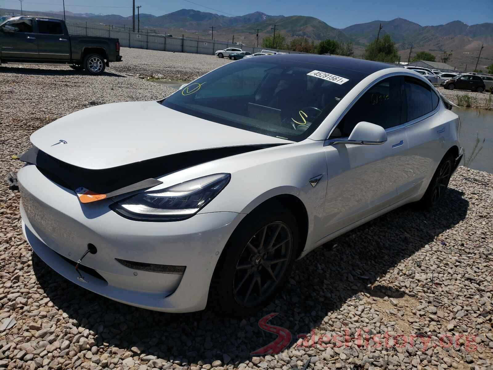 5YJ3E1EA2HF002352 2017 TESLA MODEL 3