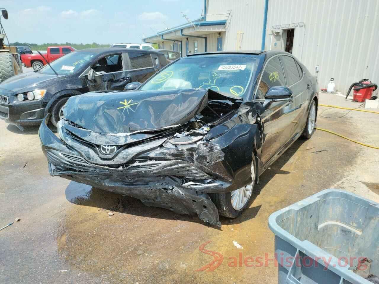 4T1B11HK4JU054814 2018 TOYOTA CAMRY