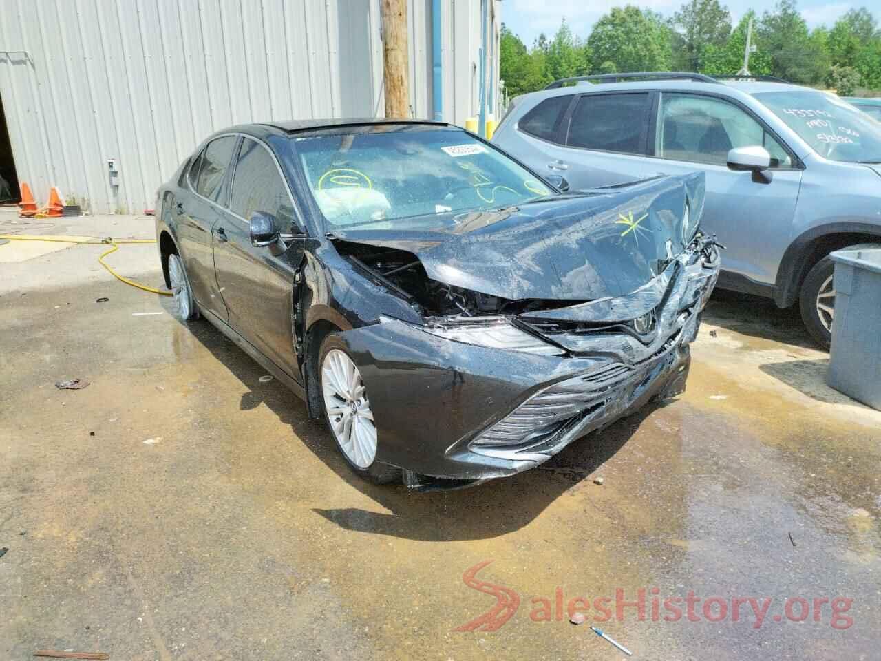 4T1B11HK4JU054814 2018 TOYOTA CAMRY