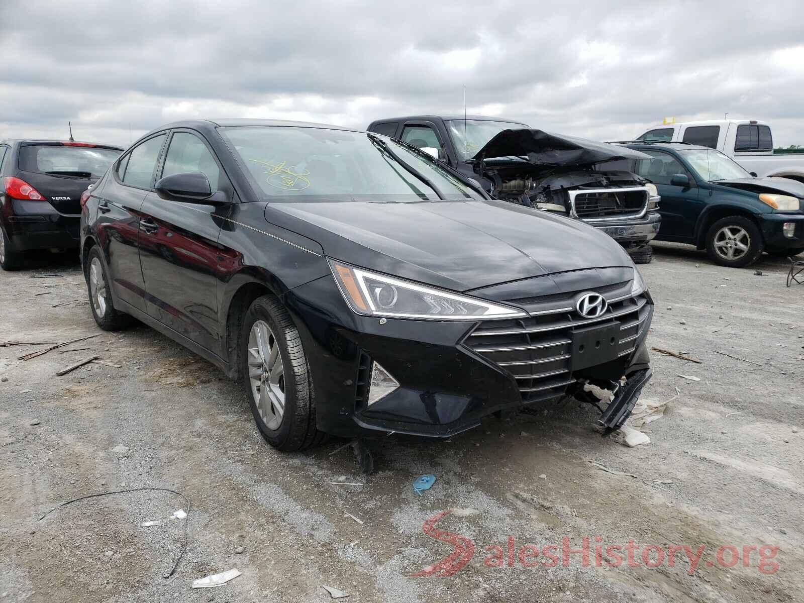 KMHD84LF4KU801104 2019 HYUNDAI ELANTRA