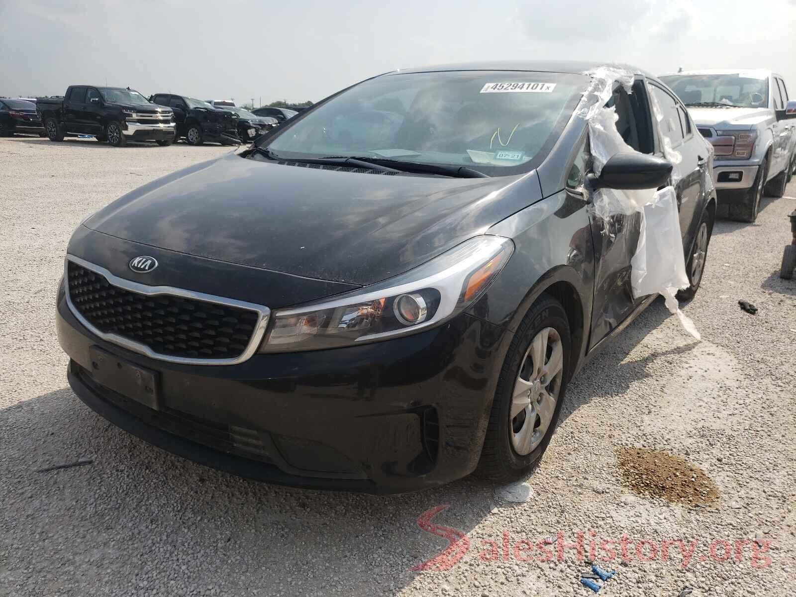 3KPFK4A75JE276965 2018 KIA FORTE