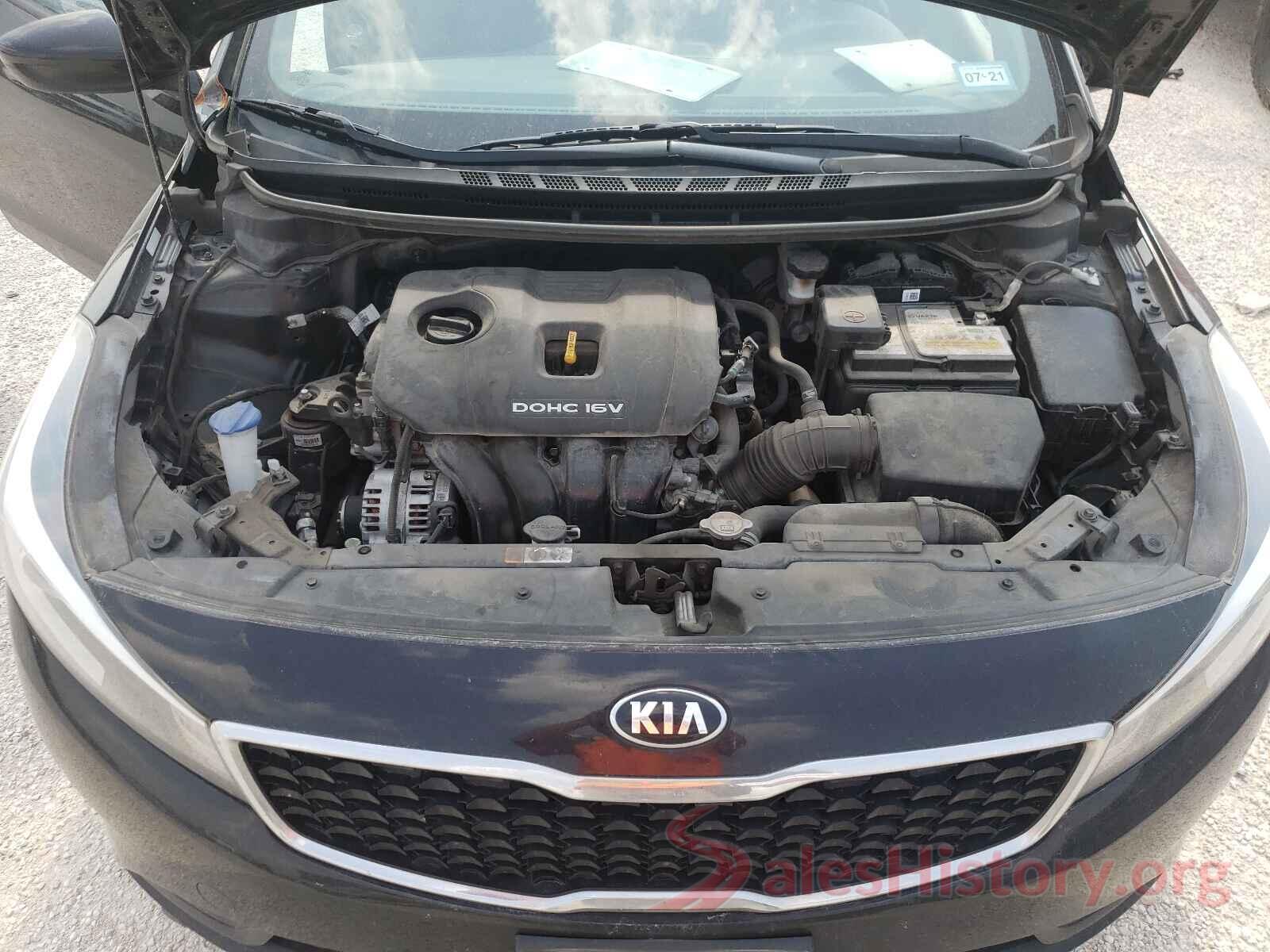 3KPFK4A75JE276965 2018 KIA FORTE