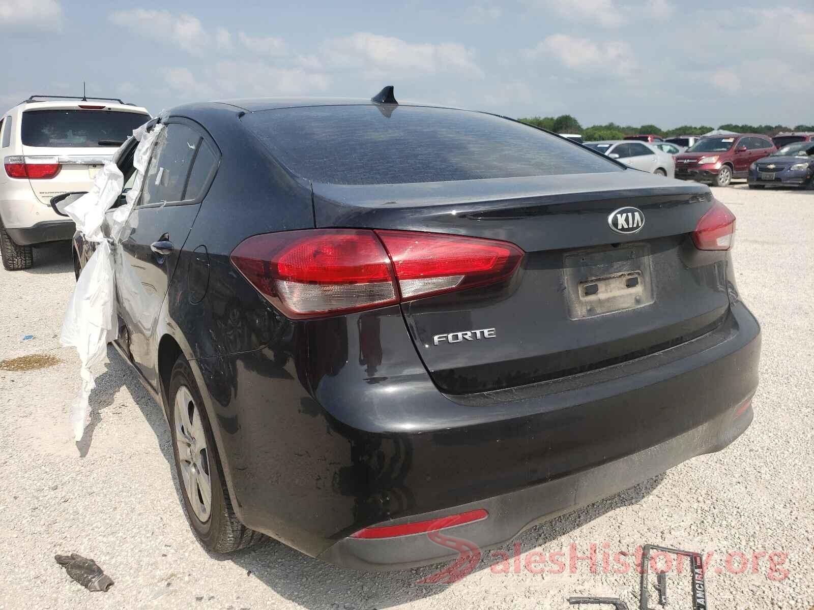 3KPFK4A75JE276965 2018 KIA FORTE