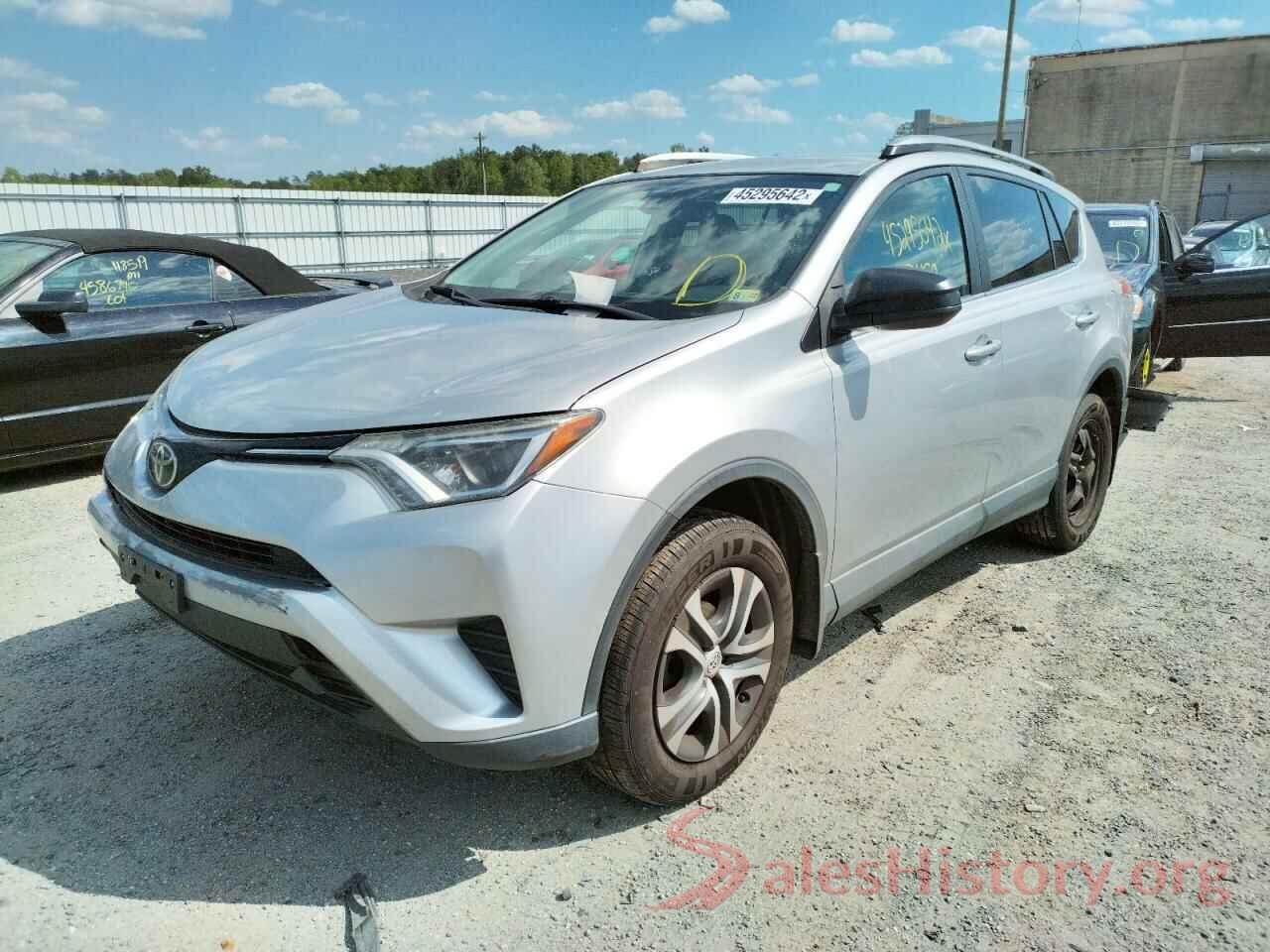 2T3BFREV0HW559703 2017 TOYOTA RAV4