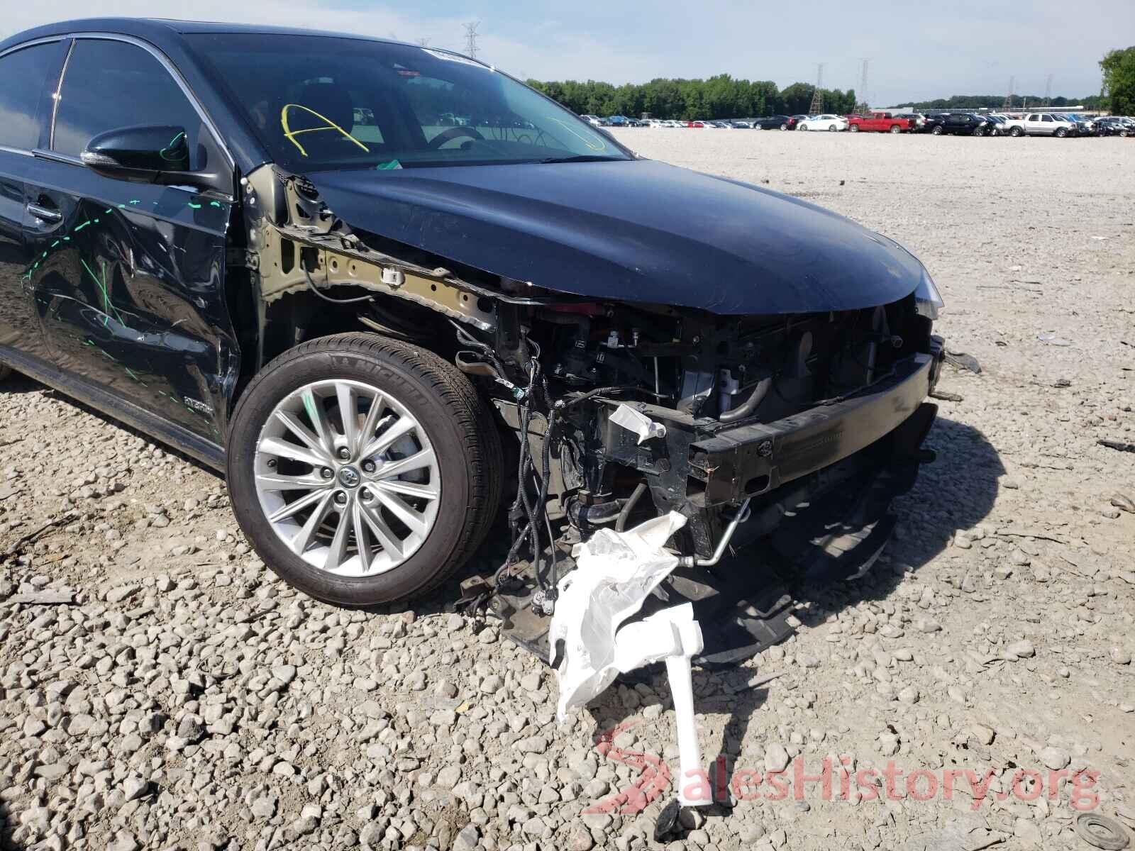 4T1BD1EB7JU061509 2018 TOYOTA AVALON