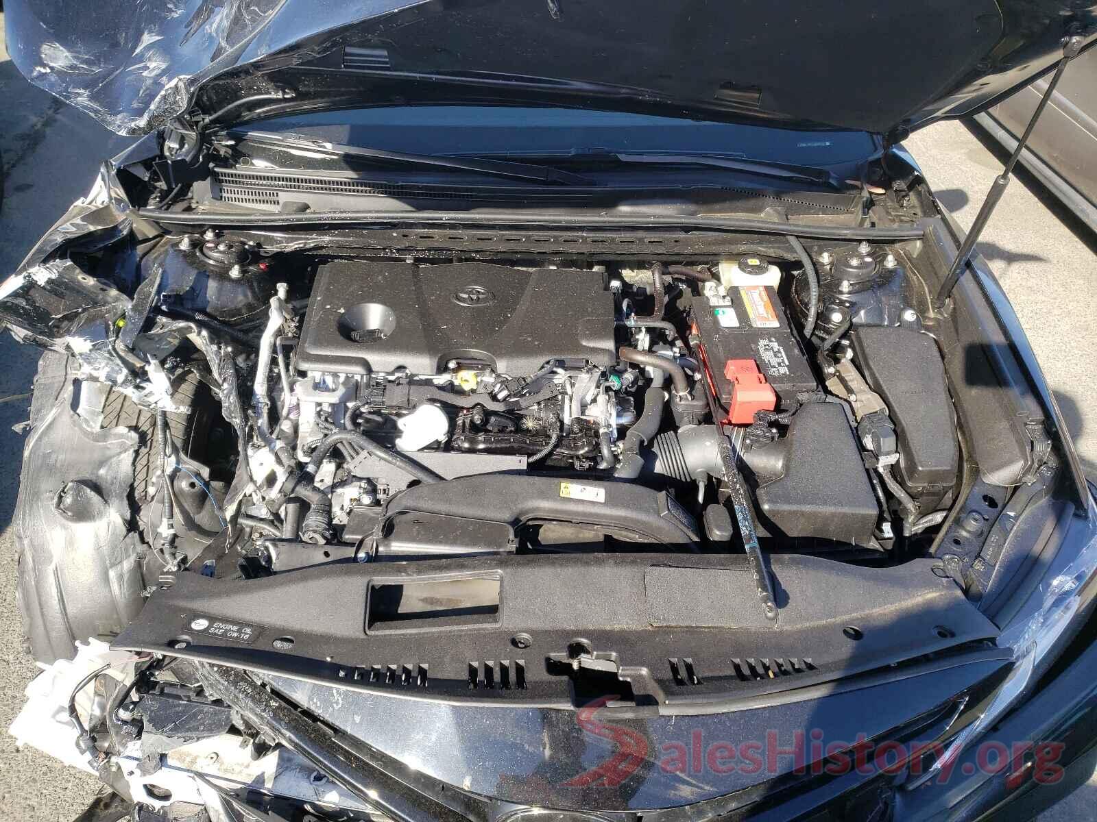 JTNB11HK1J3058115 2018 TOYOTA CAMRY