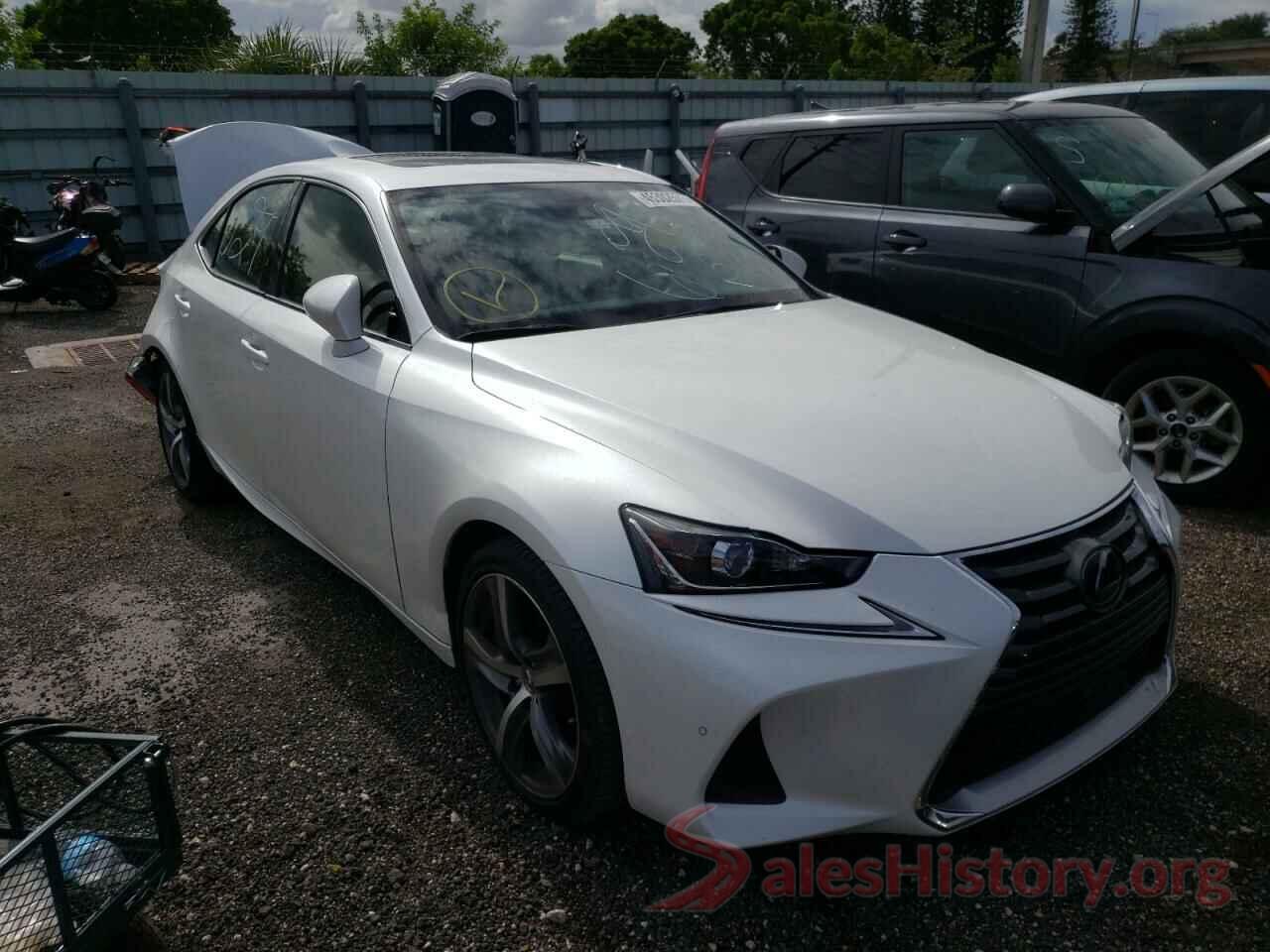 JTHBA1D24J5073351 2018 LEXUS IS