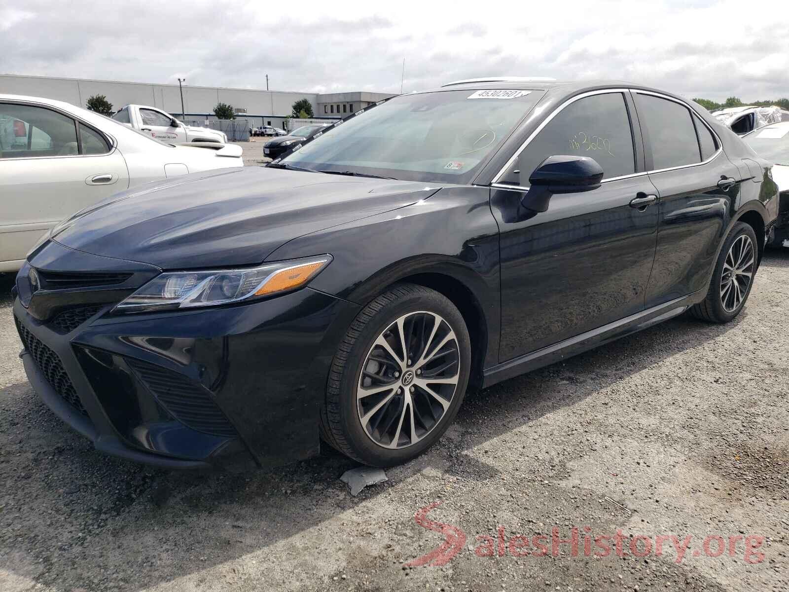 4T1B11HKXKU709740 2019 TOYOTA CAMRY