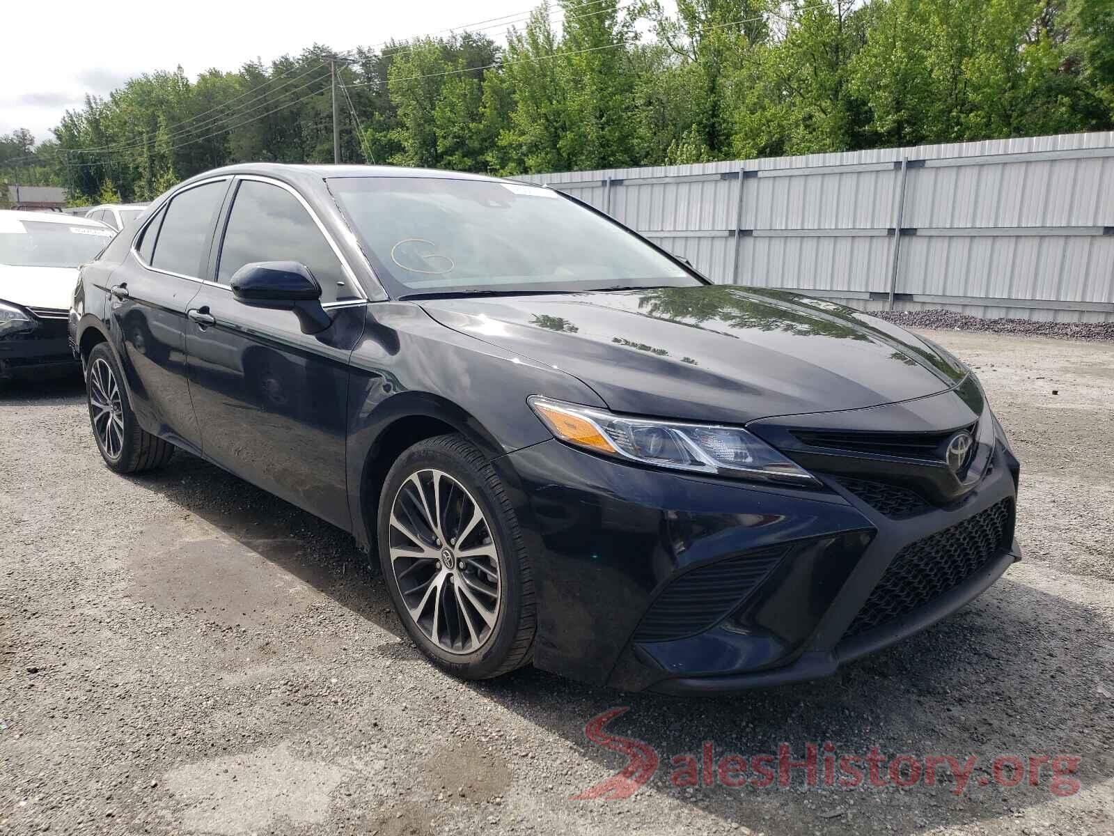 4T1B11HKXKU709740 2019 TOYOTA CAMRY