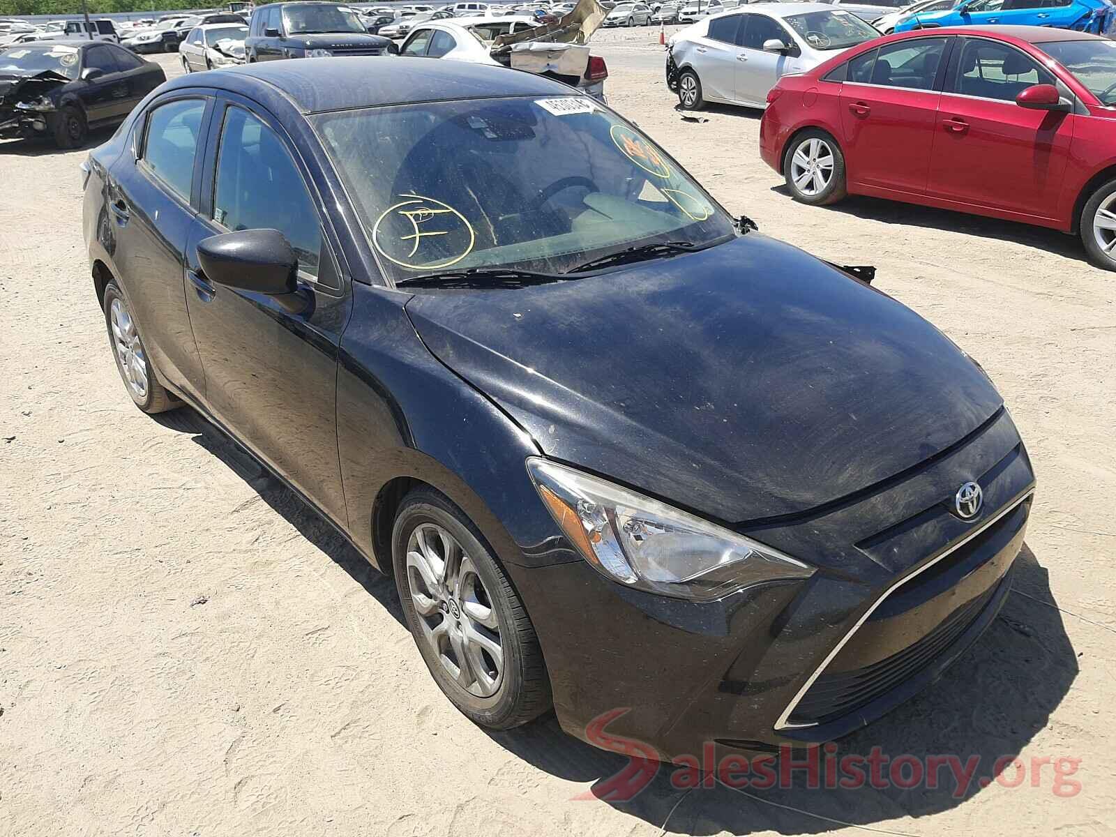 3MYDLBYV1HY184565 2017 TOYOTA YARIS