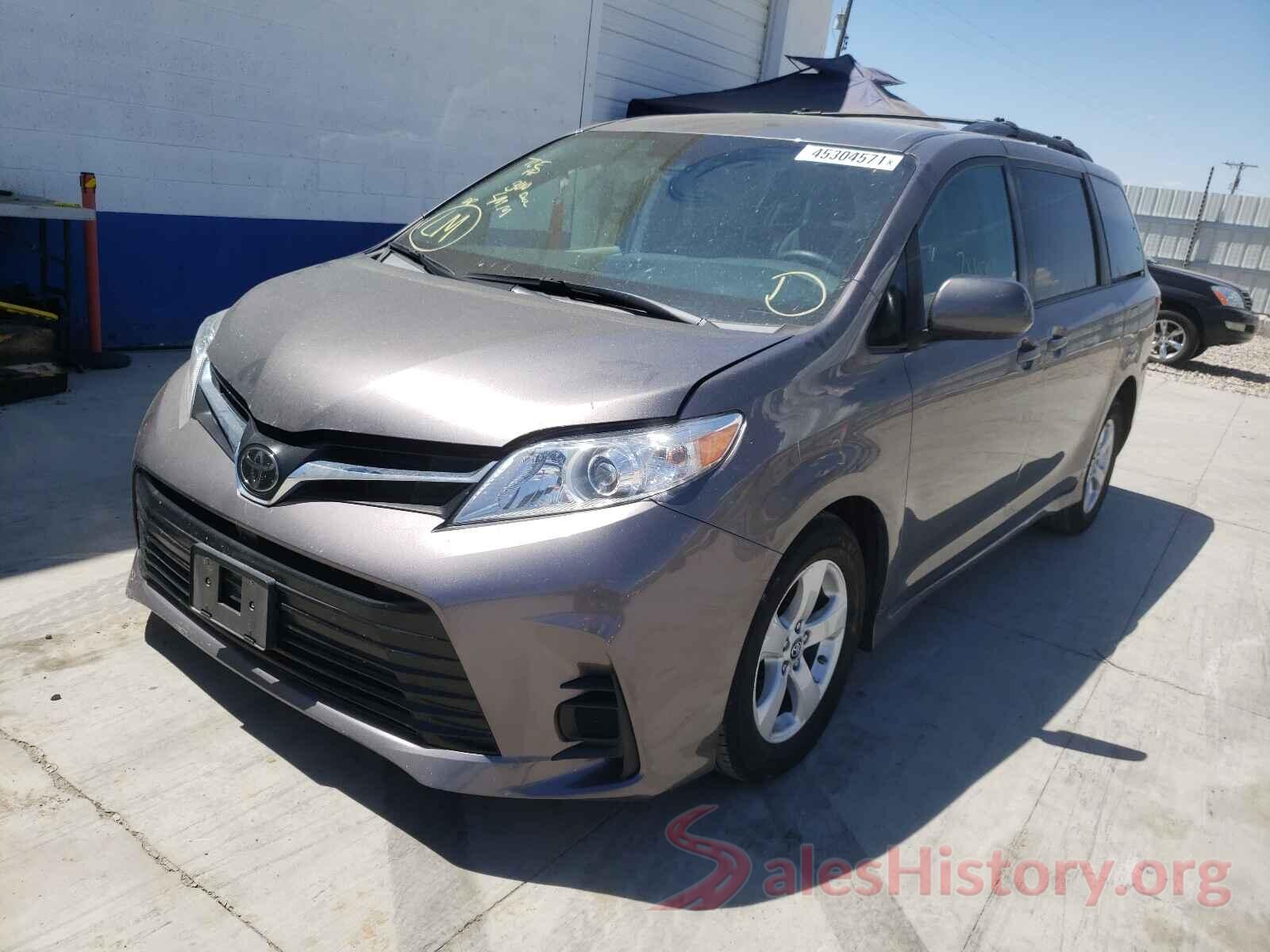 5TDKZ3DC7KS013879 2019 TOYOTA SIENNA