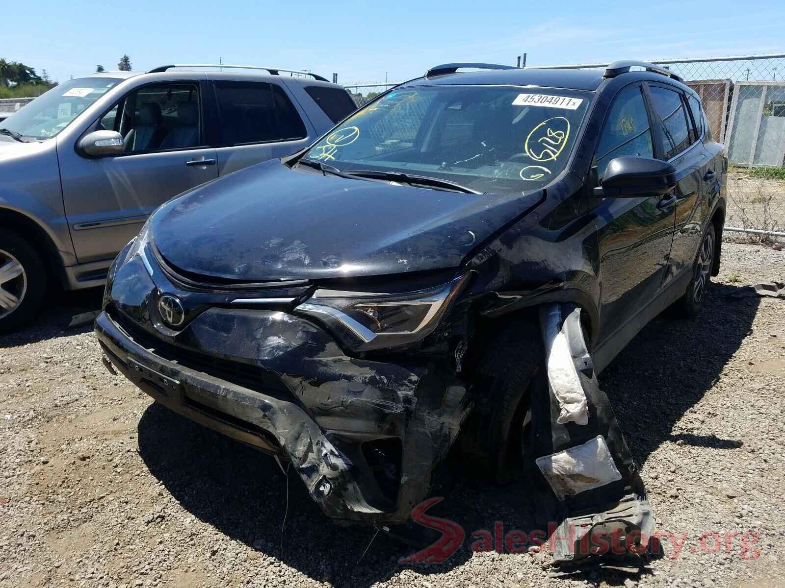 2T3ZFREV1HW336973 2017 TOYOTA RAV4