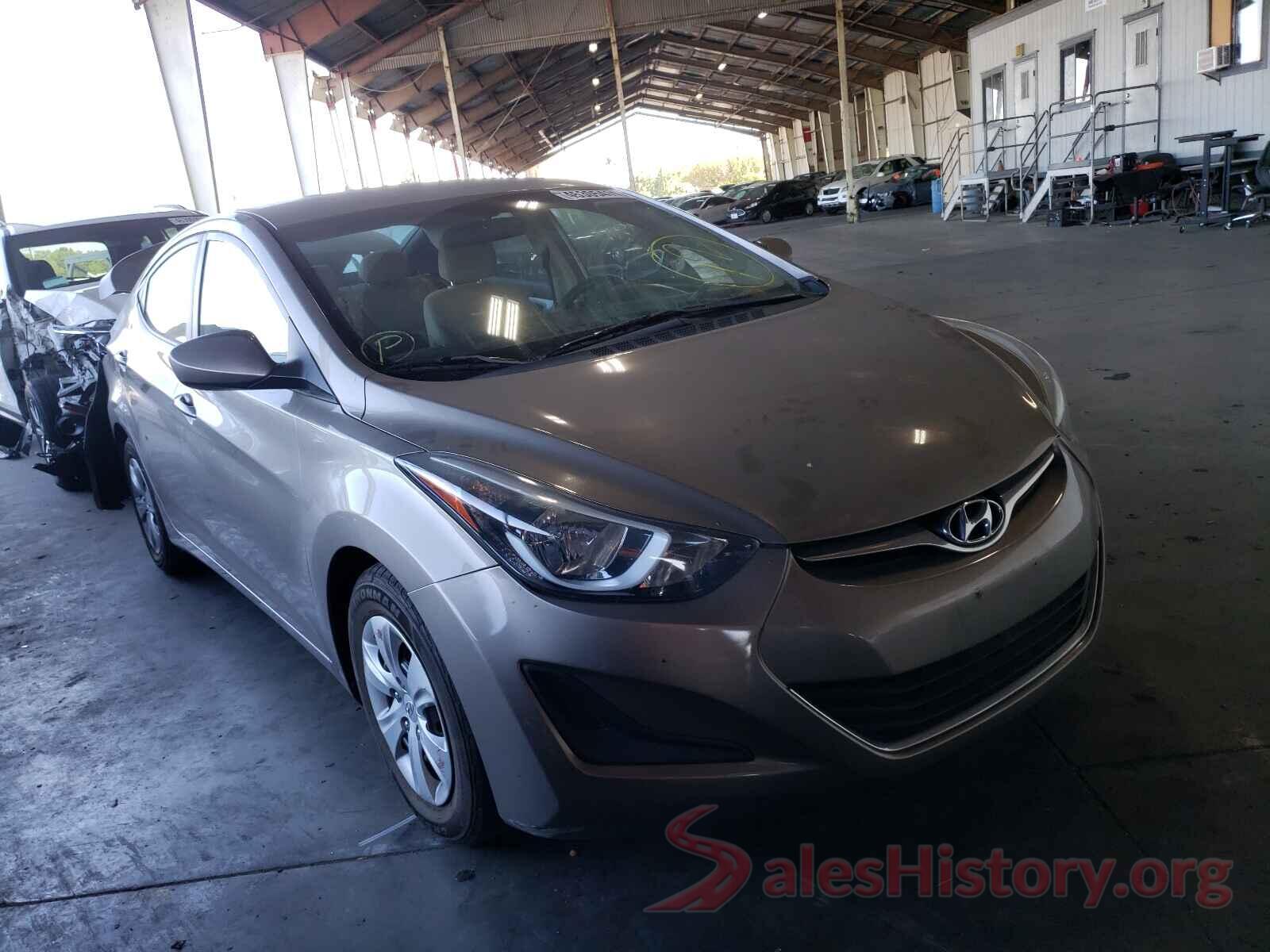 5NPDH4AE3GH698340 2016 HYUNDAI ELANTRA