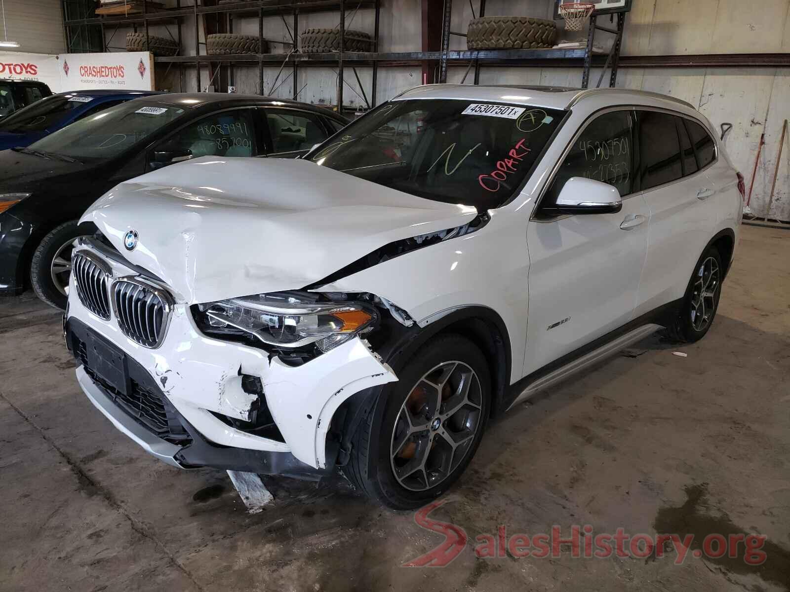 WBXHT3C37H5F83706 2017 BMW X1