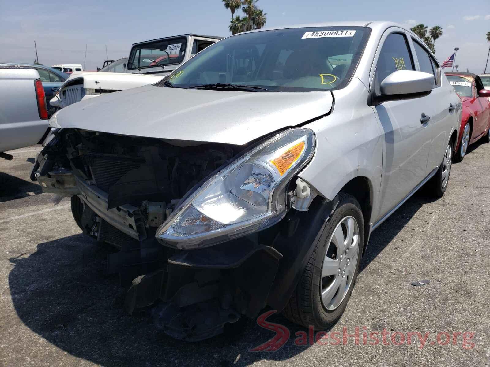 3N1CN7AP4KL812526 2019 NISSAN VERSA