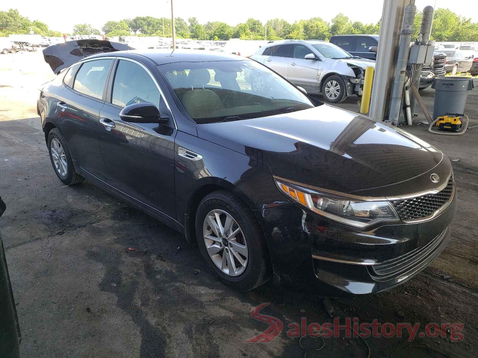 5XXGT4L32HG155971 2017 KIA OPTIMA