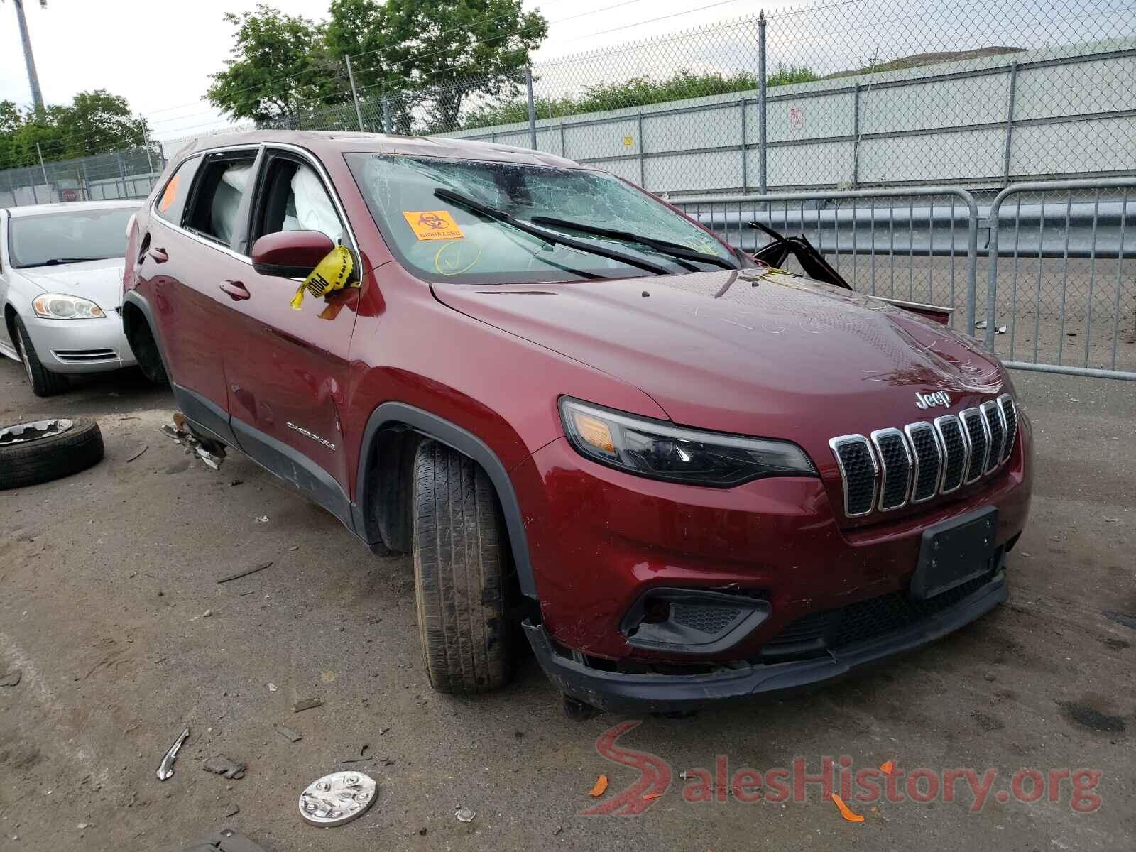 1C4PJMLB7KD303353 2019 JEEP CHEROKEE