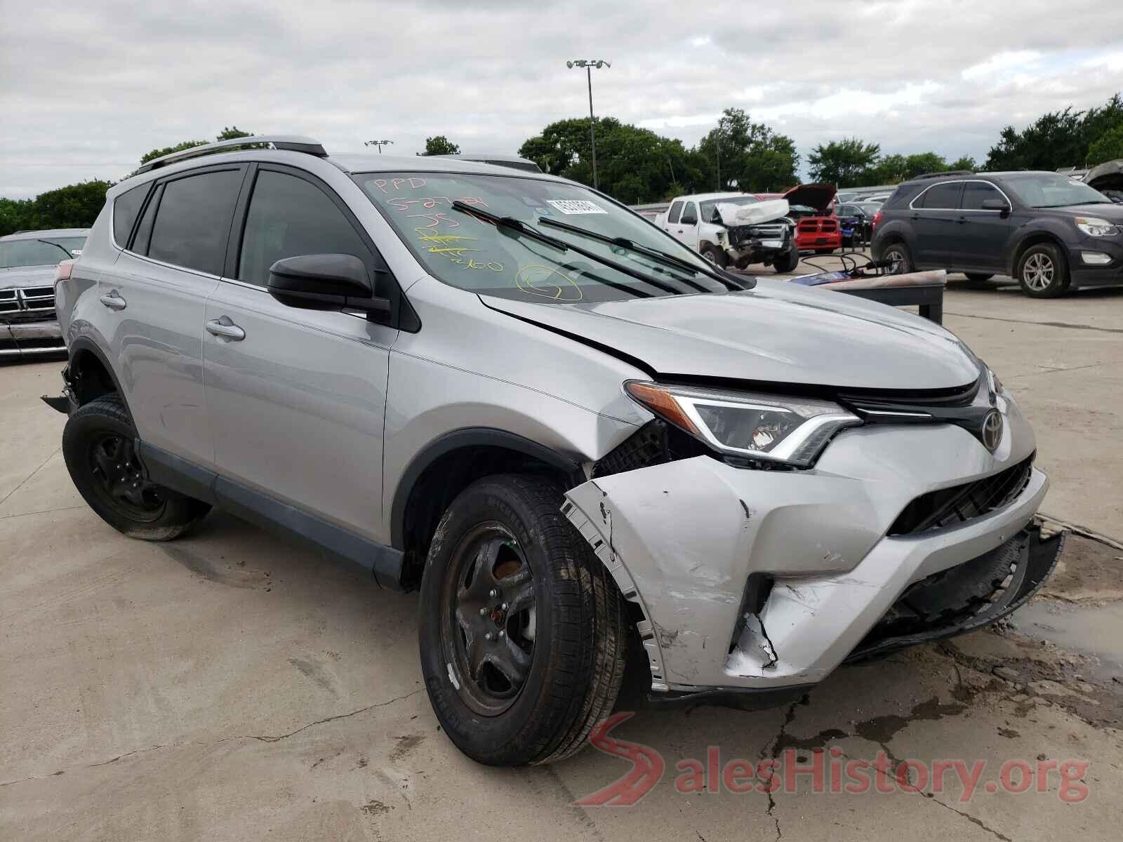 2T3ZFREV3HW349563 2017 TOYOTA RAV4