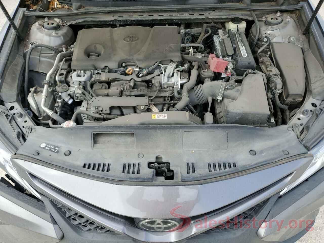 4T1B11HK1JU111518 2018 TOYOTA CAMRY