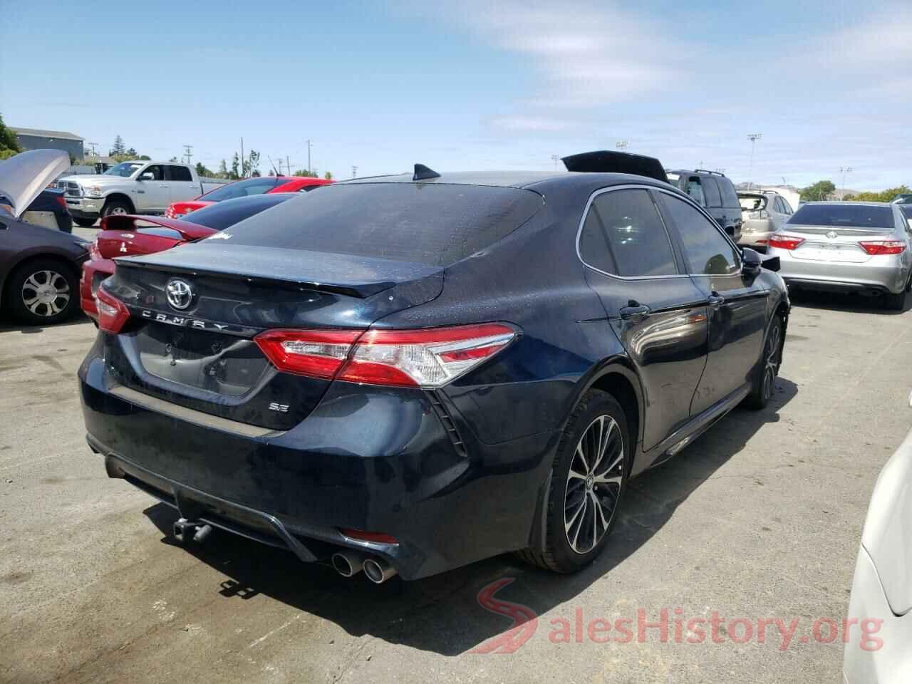 4T1G11AK3LU907612 2020 TOYOTA CAMRY