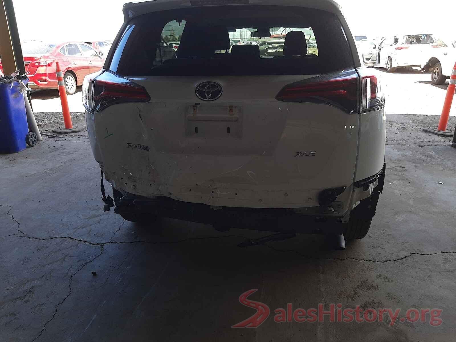 2T3WFREV9HW390671 2017 TOYOTA RAV4