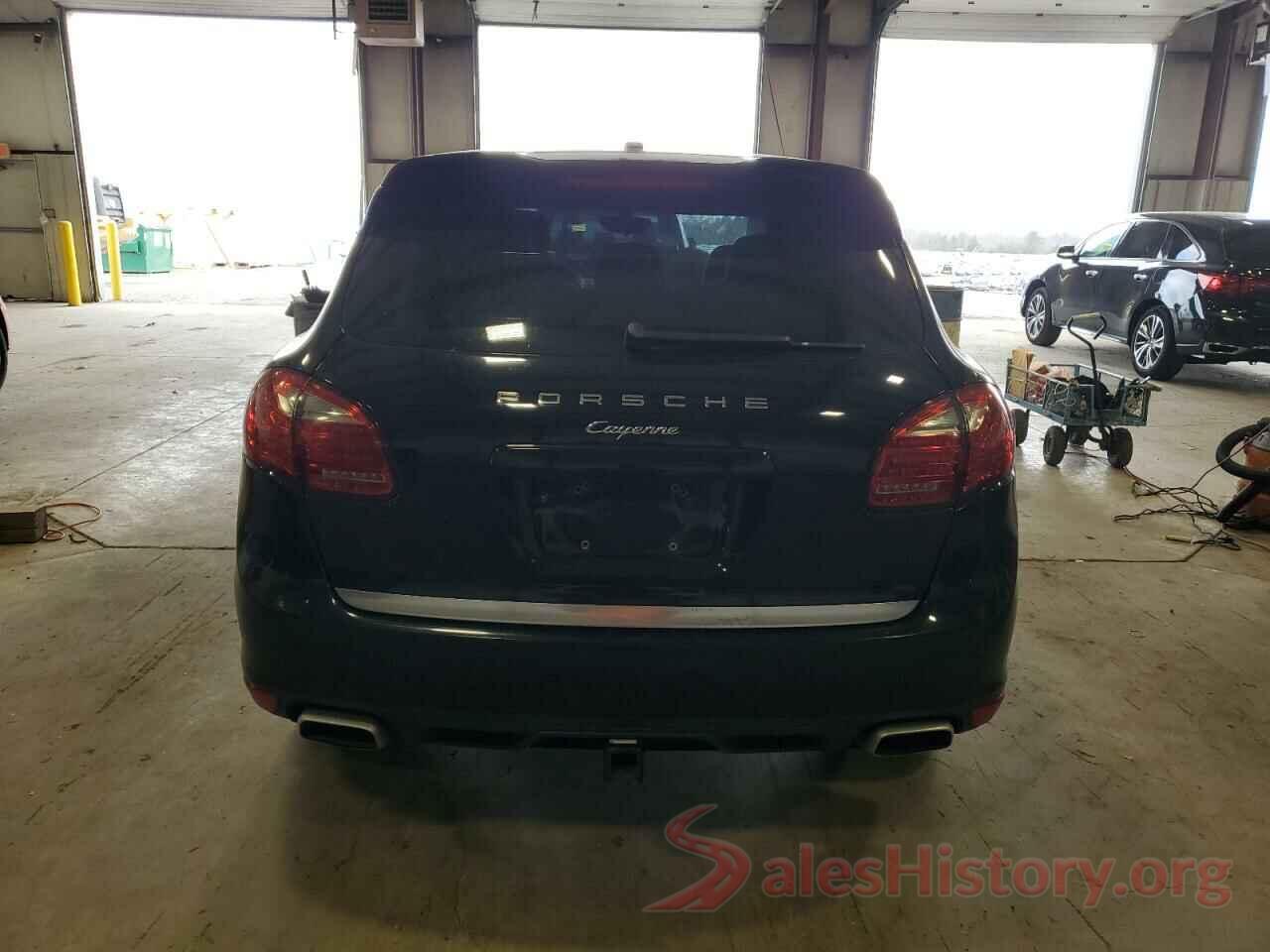 WP1AF2A28DLA29019 2013 PORSCHE CAYENNE