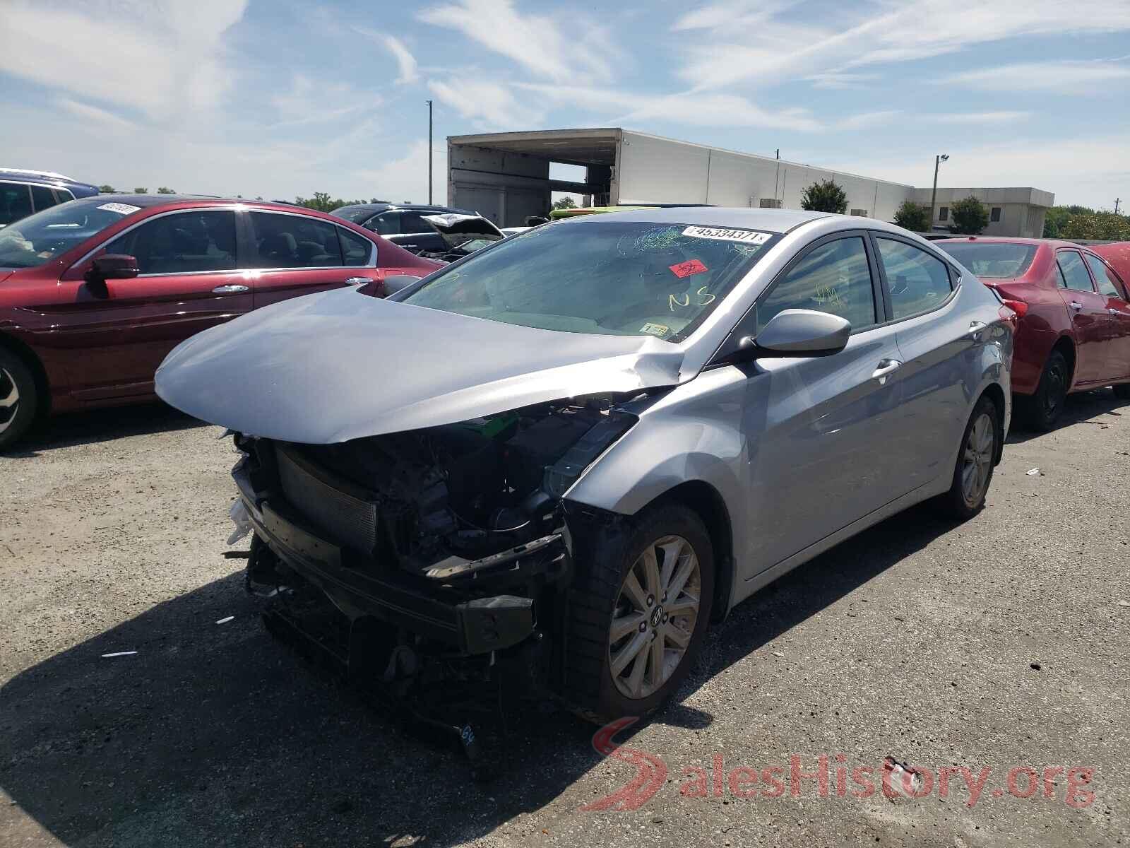 5NPDH4AE8GH689892 2016 HYUNDAI ELANTRA