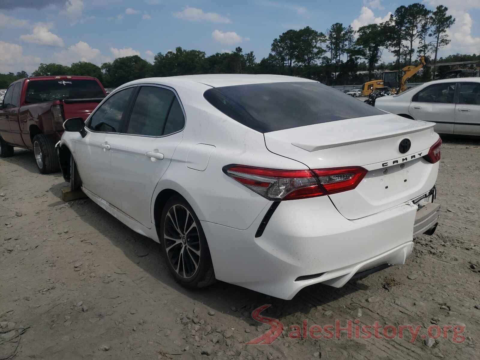 4T1B11HK6JU637384 2018 TOYOTA CAMRY