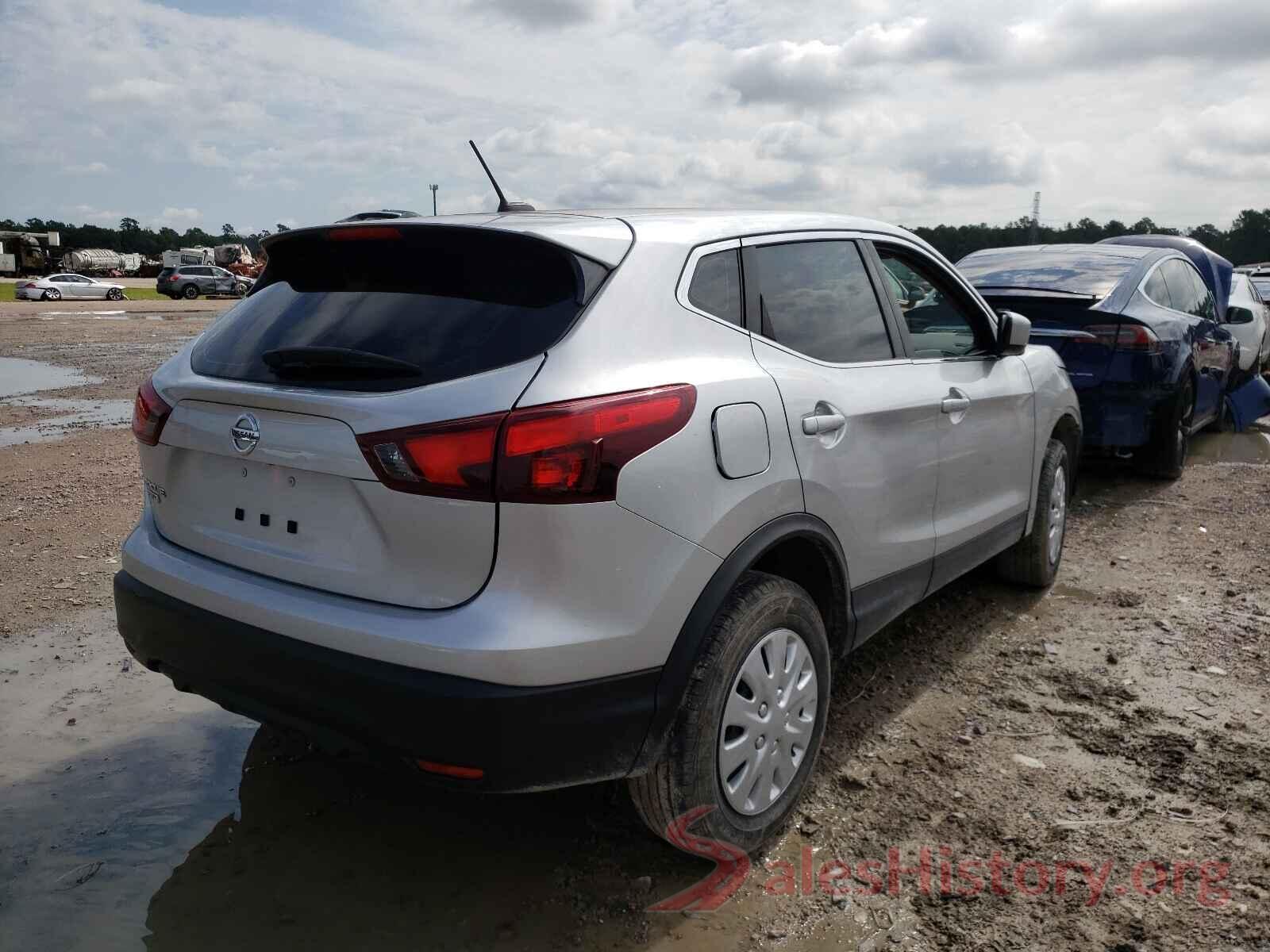 JN1BJ1CP4JW161425 2018 NISSAN ROGUE