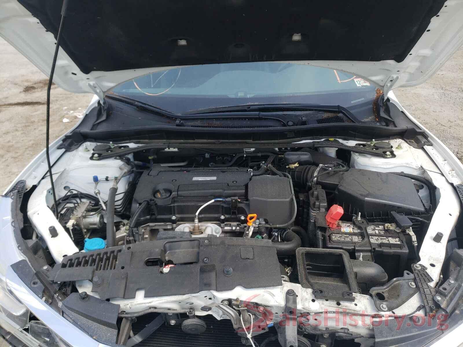 1HGCR2F58HA143688 2017 HONDA ACCORD