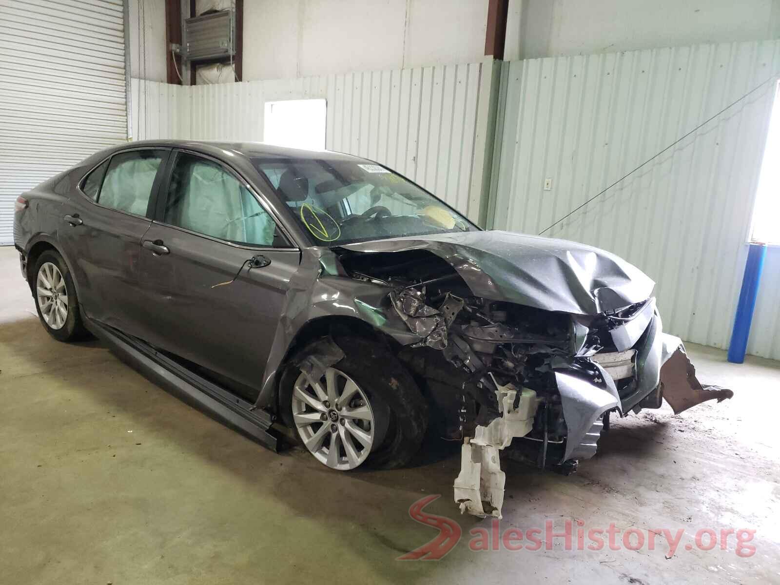 4T1C11AK2LU318372 2020 TOYOTA CAMRY