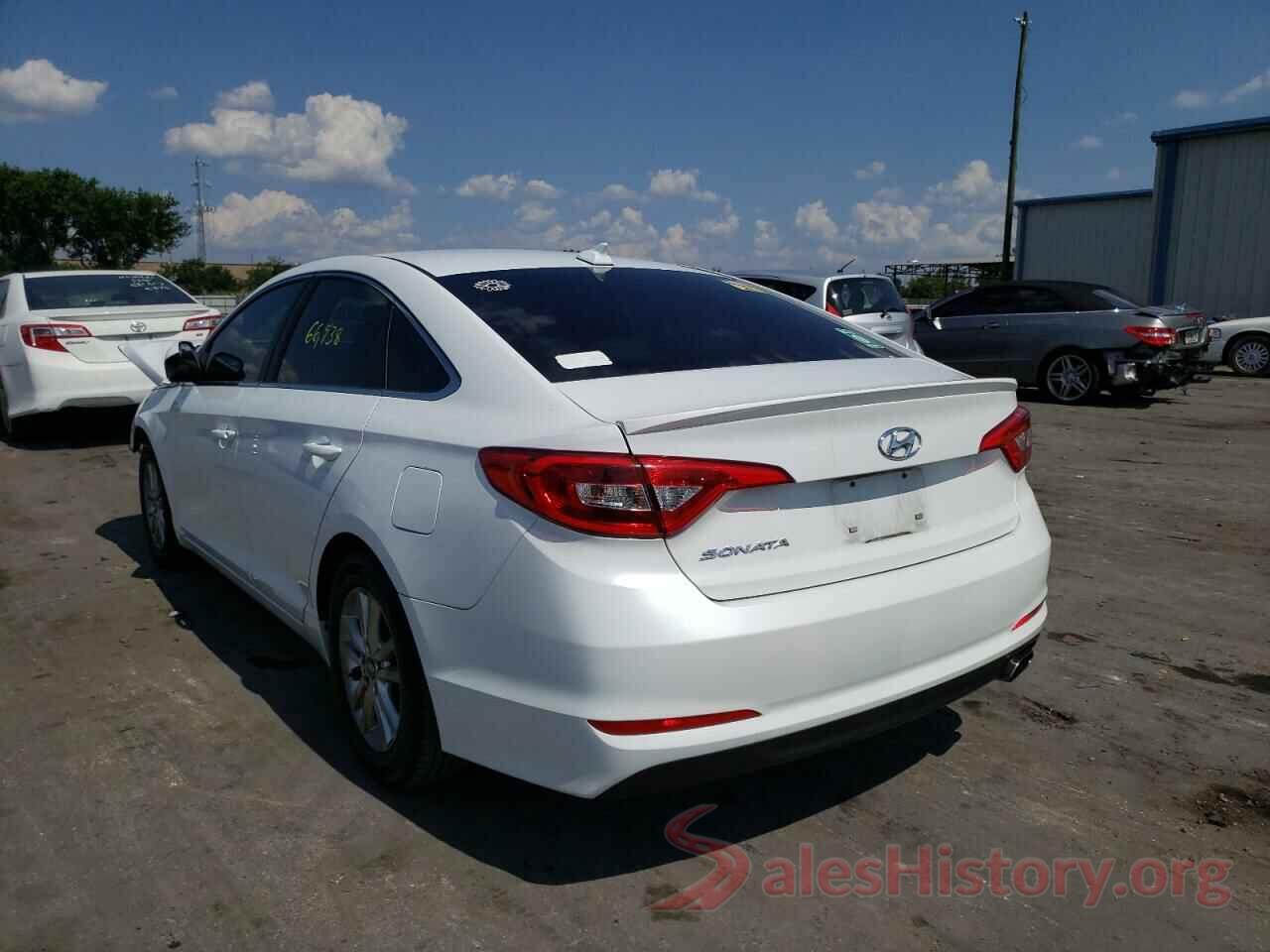 5NPE24AF2HH585611 2017 HYUNDAI SONATA