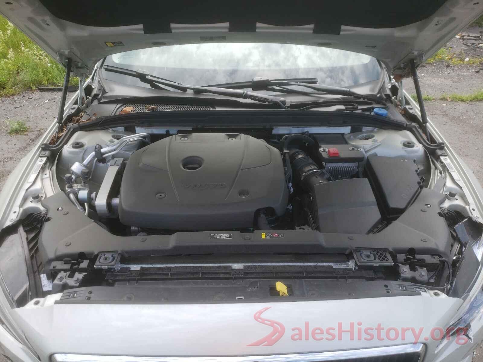 7JRA22TK4LG072985 2020 VOLVO S60