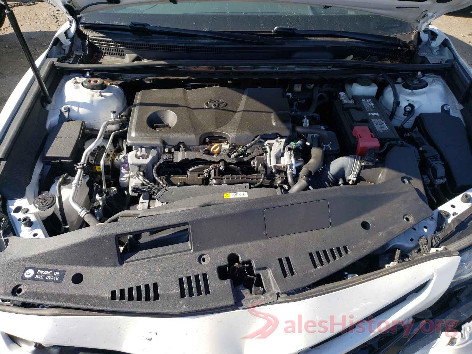 4T1B61HK3JU064168 2018 TOYOTA CAMRY