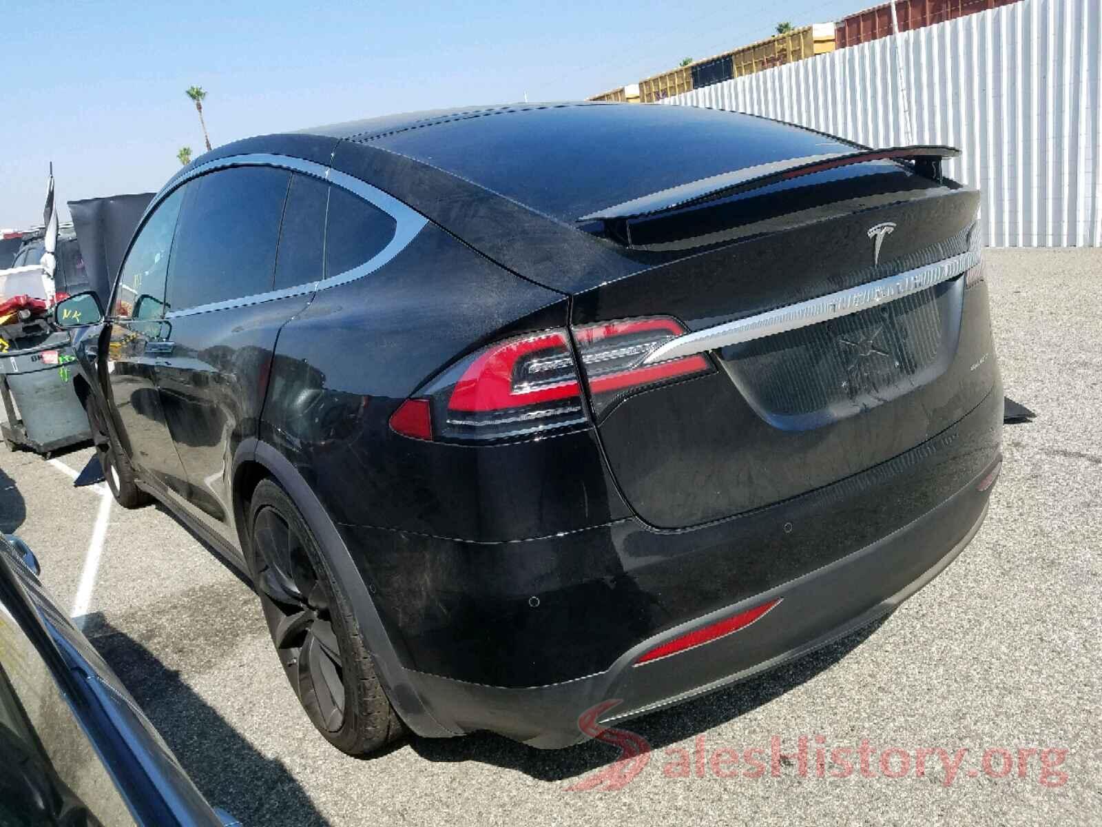 5YJXCBE21KF182758 2019 TESLA MODEL X